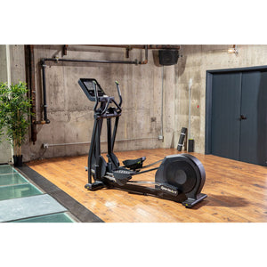 SportsArt E874 Elite Senza Elliptical-13"